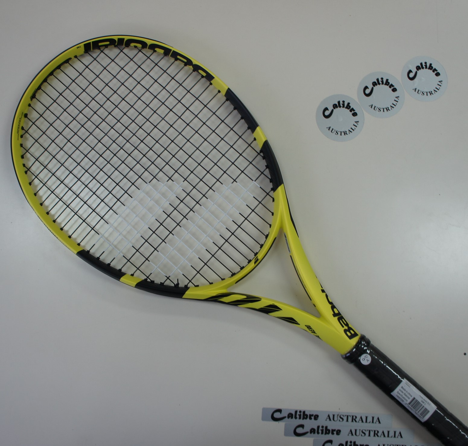 BABOLAT PURE AERO TEAM Tennis Racquet, Grip 2 (4-1/4"), STRUNG, 2019 New, Calibre Australia